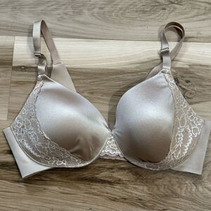 Soma Silky Lace Bra Women’s 38D